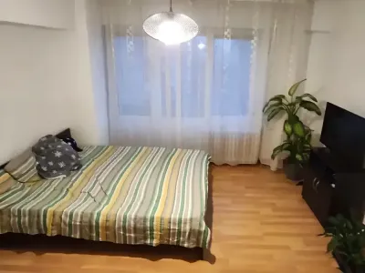 dormitor modern cu tv inchiriere apartament Sector 6 București
